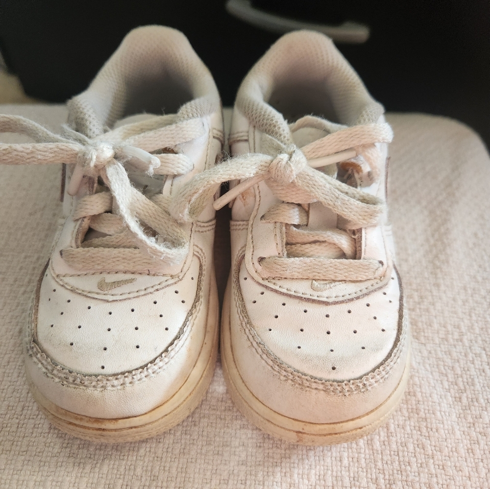 Nike White Sneakers- Toddler 6c